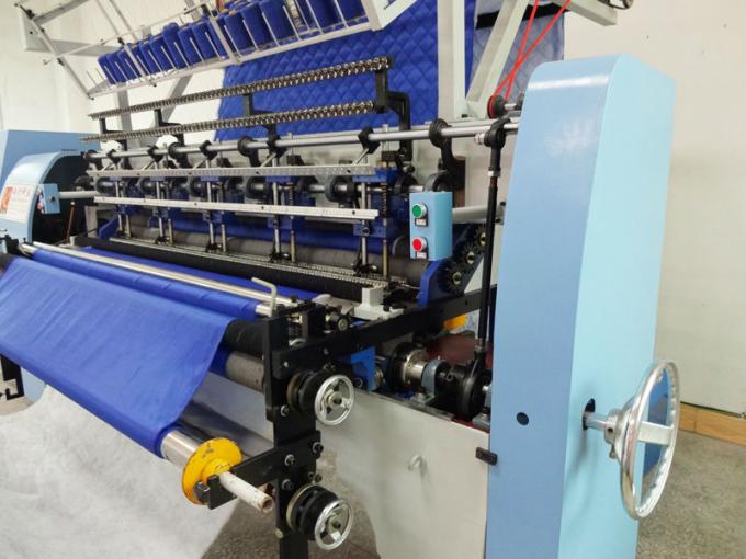 edredões do condicionador de ar da máquina estofando automatizada da multi-agulha da canela